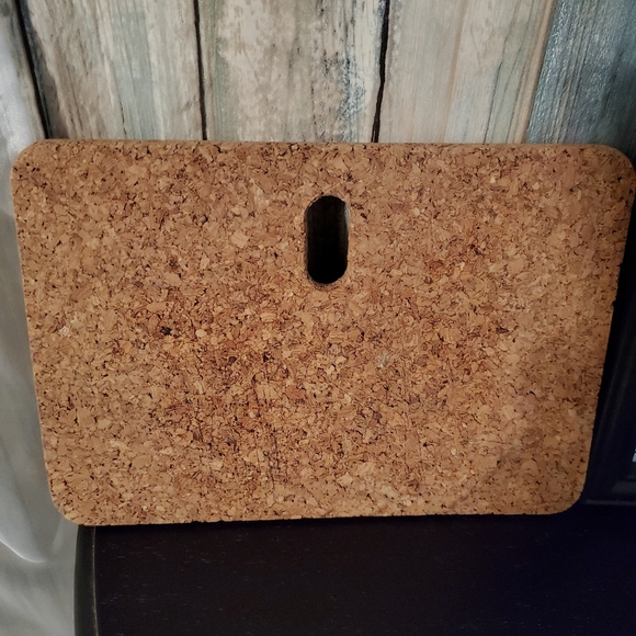 🚫🚫DONATED 1/6🚫🚫💛FREE w/ANY ORDER💛🆑 Photo Frame & Corkboard - Picture 4 of 8